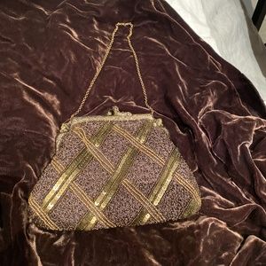 Moyna nyc. Vintage wristlet with delicate handle